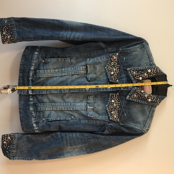 Vintage Parasuco denim jacket with grommet detail. Size medium - Picture 7 of 12